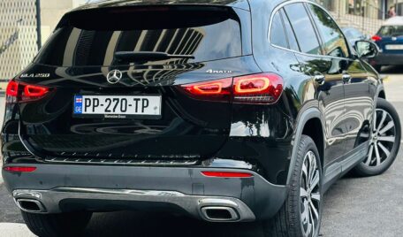 2021 Mercedes GLA 250